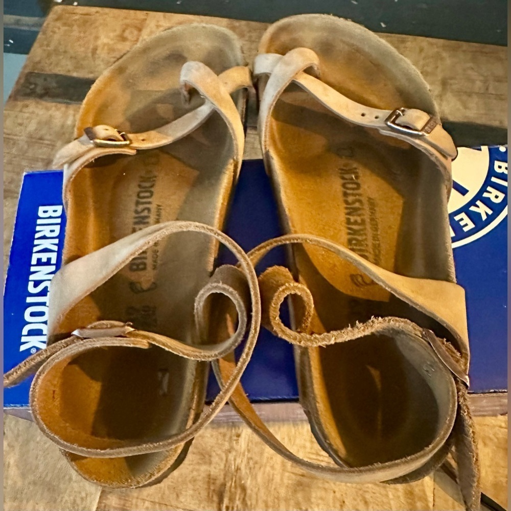 Birkenstock Yara Tobacco Brown Suede Sandals | Retired Style | Women’s 8 - Picture 3 of 5